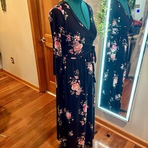 Floral Black Long Sleeve Dress